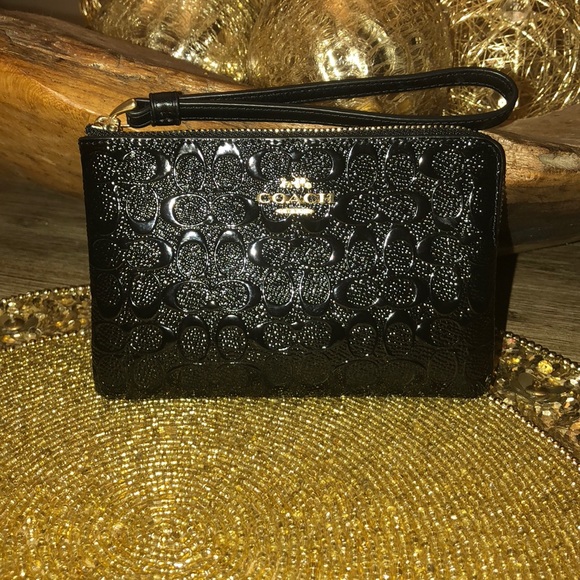 Coach Handbags - Coach Patent Leather Wristlet